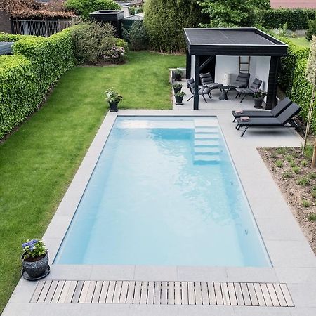 Guesthouse Max Zwijndrecht Esterno foto