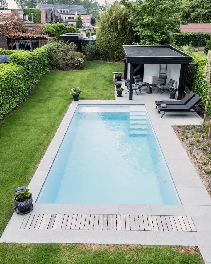 Guesthouse Max Zwijndrecht Esterno foto