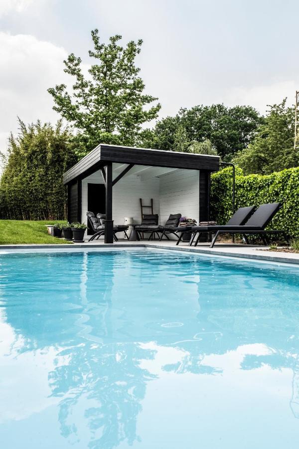 Guesthouse Max Zwijndrecht Esterno foto