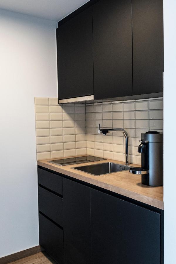 Guesthouse Max Zwijndrecht Esterno foto